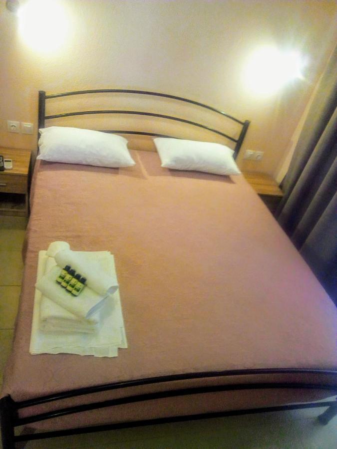 Persefoni Rooms Apartments & Mezonetes Toroni Exterior foto