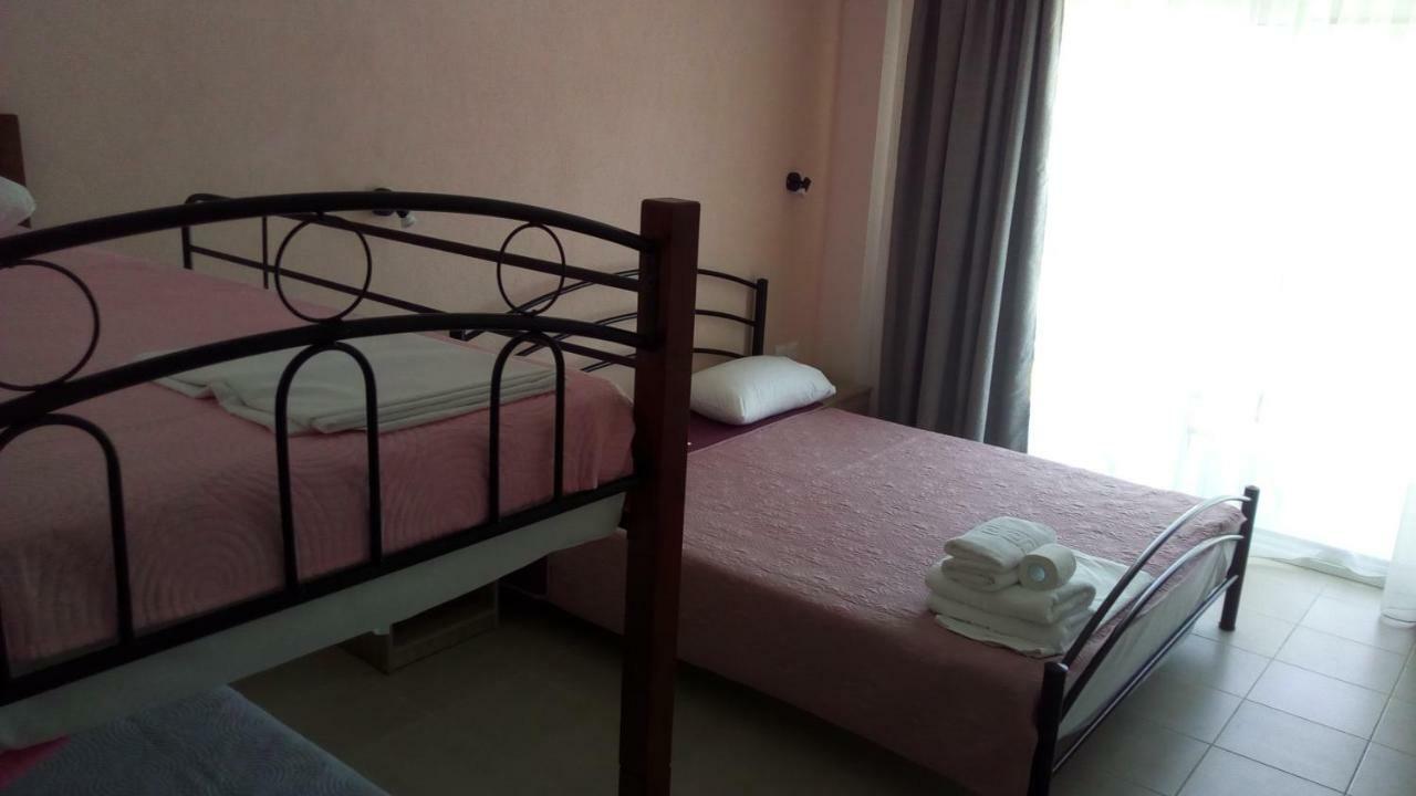 Persefoni Rooms Apartments & Mezonetes Toroni Exterior foto